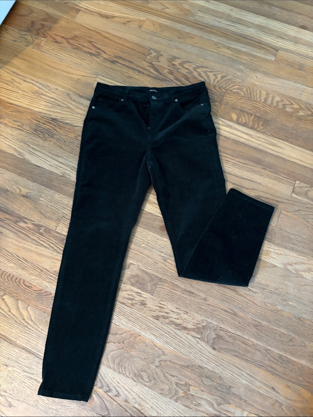 Well Worn Black Women’s Jeans